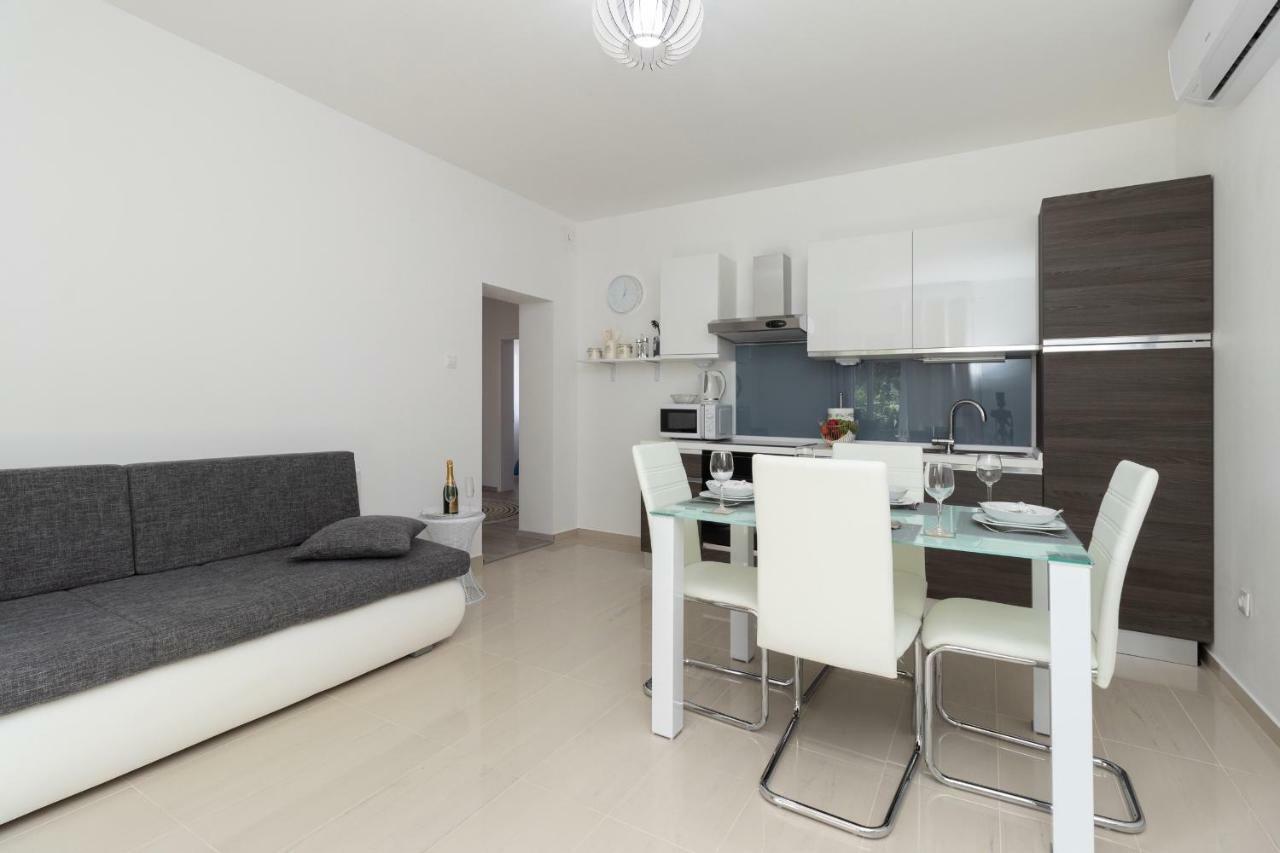 Apartments Peca Задар Экстерьер фото
